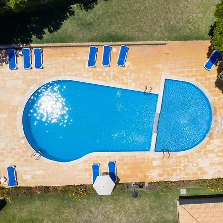 Flor Da Falesia Αλμπουφέιρα