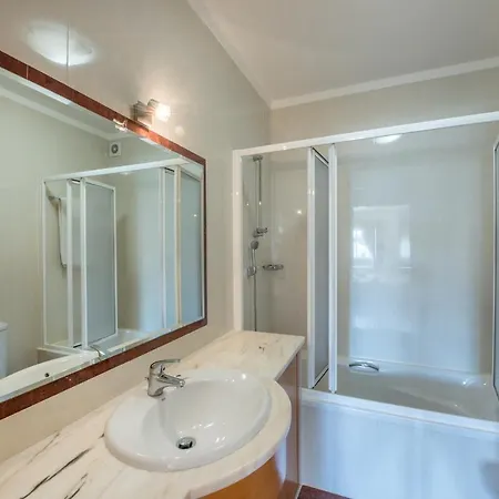 Βίλα Flor Da Falesia