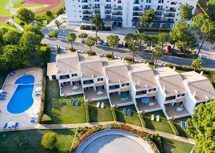 וילה Flor Da Falesia