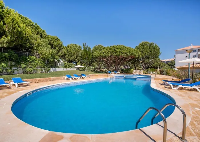 Flor Da Falesia * אלבופיירה